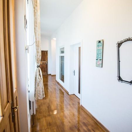 Writer S Street Residence Arad Exterior photo
